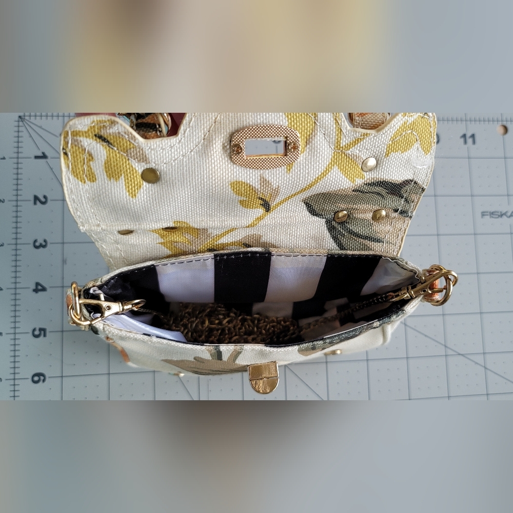 Floral Mini Handbag - Picture 5 of 6